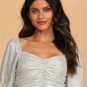 NWT LULUS TOP, silver, xs, do trendy